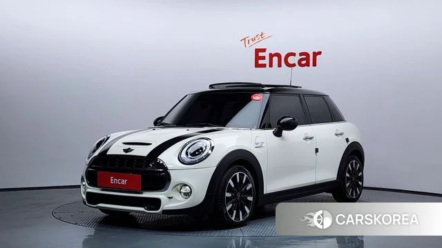 Mini Cooper SD 2018 Жемчужный цвет из Кореи