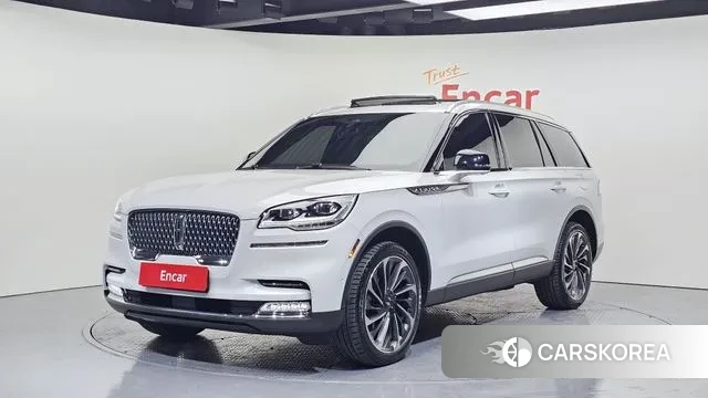 Lincoln Aviator 2nd generation 2020 Белый из Кореи