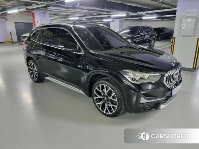 BMW X1 (F48) 2022 Черный из Кореи
