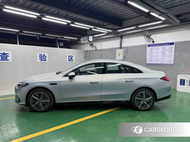 Mercedes-Benz CLA EV 2025 Серебристо-серый из Китая