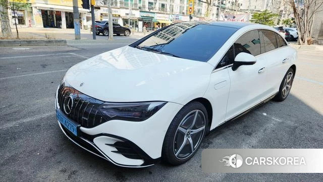 Mercedes-Benz EQE V295 2023 Белый из Кореи