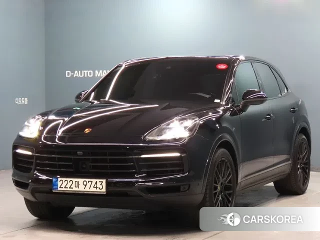 Porsche Cayenne (PO536) 2021 Черный из Кореи