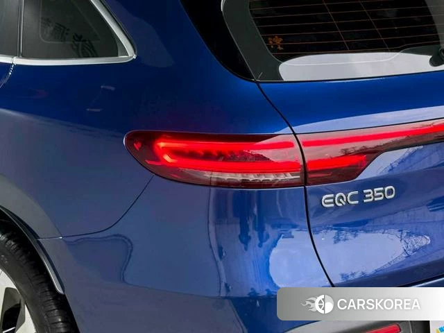 Mercedes-Benz EQC 2021 Синий из Китая