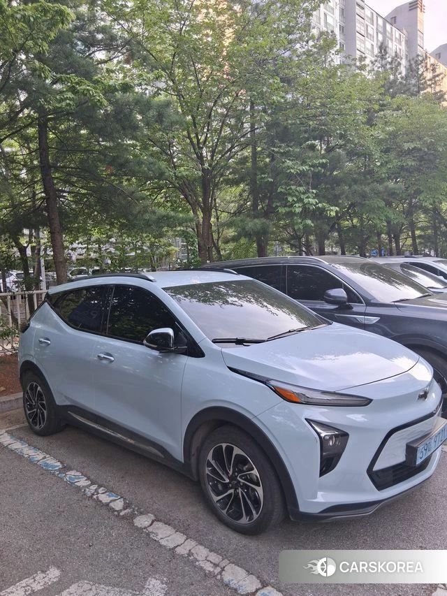Chevrolet (GM Daewoo) Bolt EUV 2022 Небесно-голубой из Кореи