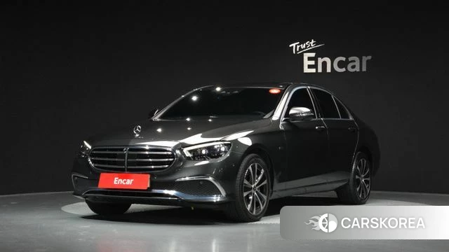 Mercedes-Benz E-Class W213 2021 Серый из Кореи
