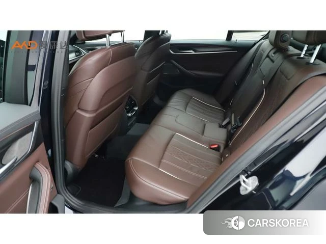 BMW 5 series (imported) 2021 Черный из Китая