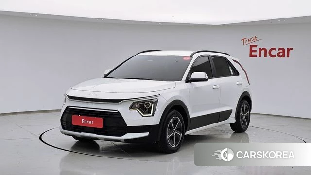Kia Di Ol Nu Niro 2022 Белый из Кореи