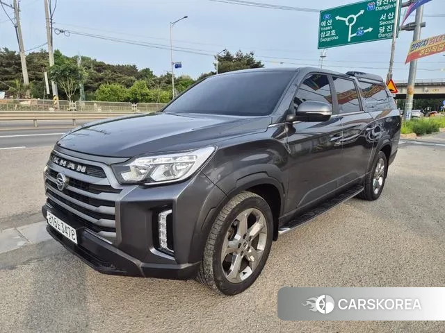 Ssangyong The New Rexton Sports Cannes 2021 Серебристо-серый из Кореи