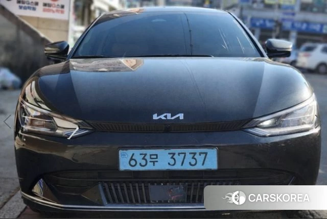 Kia EV6 2023 Черный из Кореи