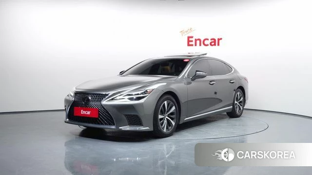 Lexus LS500 5th generation 2022 Серый из Кореи