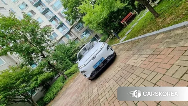 Hyundai Kona Electric 2020 Белый из Кореи