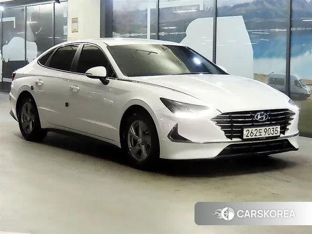 Hyundai Sonata (DN8) 2022 Белый из Кореи