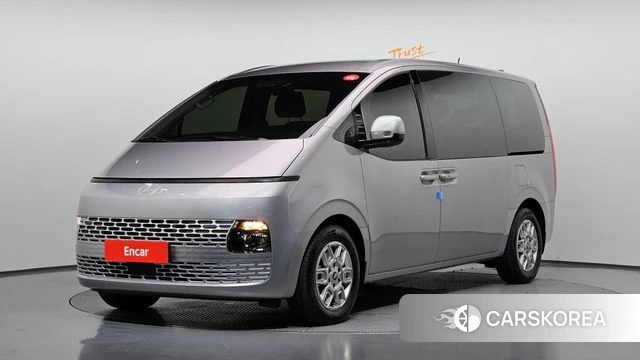 Hyundai Staria 2024 Серебристо-серый из Кореи