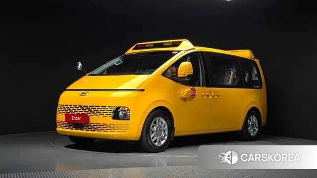 Hyundai Staria 2022 Желтый из Кореи