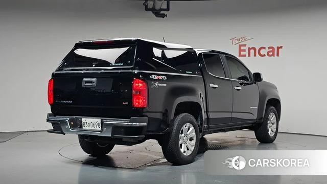 Chevrolet (GM Daewoo) Real New Colorado 2021 Черный из Кореи