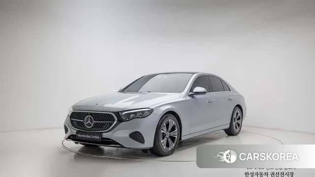 Mercedes-Benz E-Class W214 2024 Серебряный из Кореи