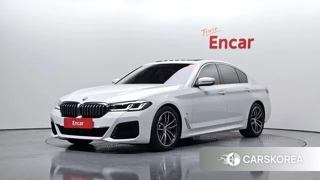 BMW 5 Series (G30) 2023 Белый из Кореи