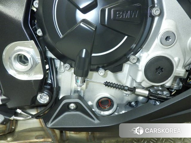 Engine photo