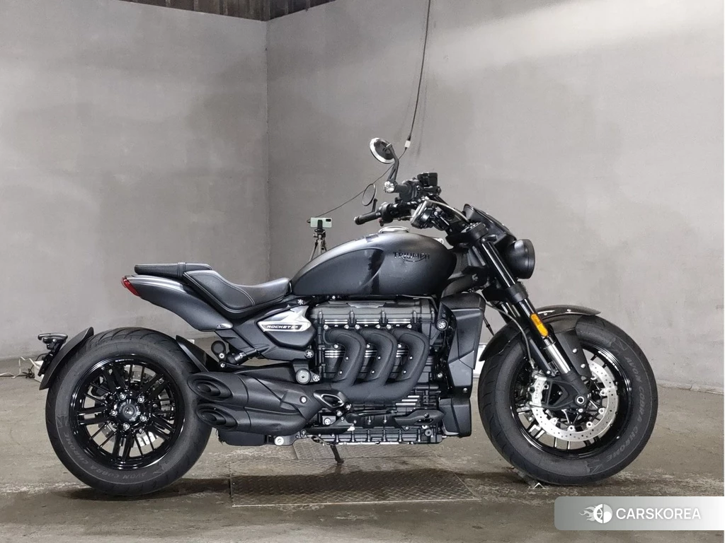 Проданный Triumph ROCKET 3 R 2021 из Японии, фото 2