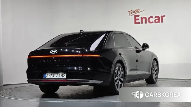 Hyundai Grandeur (GN7) 2024 Черный из Кореи