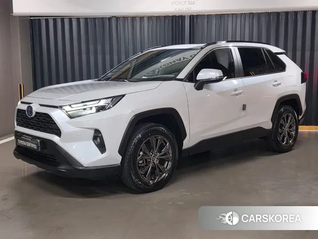 Toyota RAV4 5th Generation 2024 Белый из Кореи