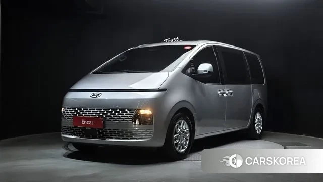 Hyundai Staria 2022 Серебряный из Кореи