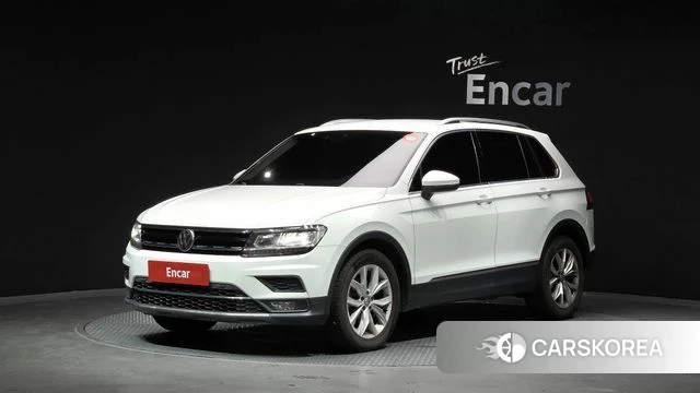Volkswagen Tiguan second Generation 2019 Белый из Кореи