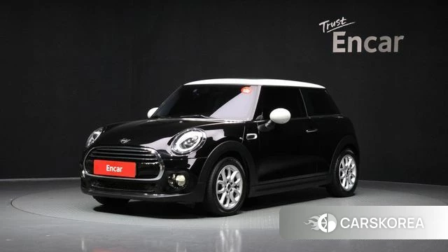 Mini Cooper D 2019 Черный из Кореи