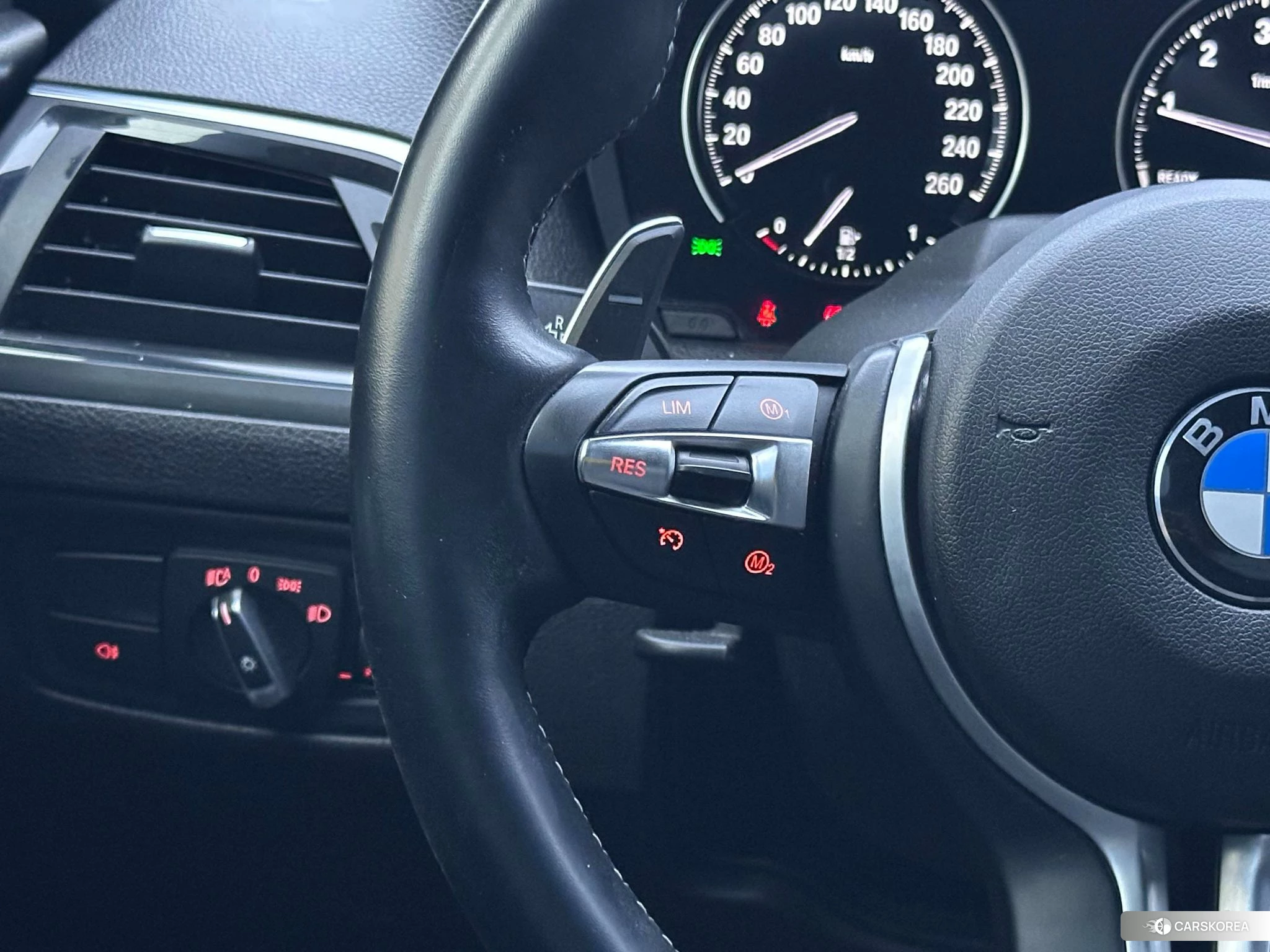 BMW 2 series (imported) 2019 Белый из Китая