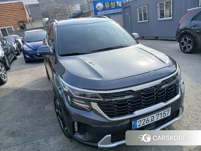 Kia The New Seltos 2023 Серый из Кореи