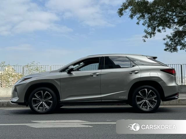 Lexus RX 2021 Шампань из Китая