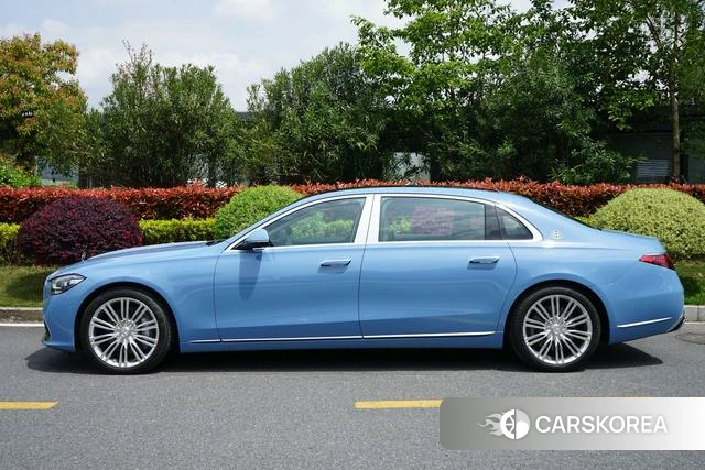 Mercedes-Benz Maybach S-class 2025 Синий из Китая