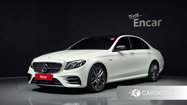 Mercedes-Benz E-Class W213 2019 Белый из Кореи