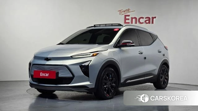 Chevrolet (GM Daewoo) Bolt EUV 2023 Серебряный из Кореи