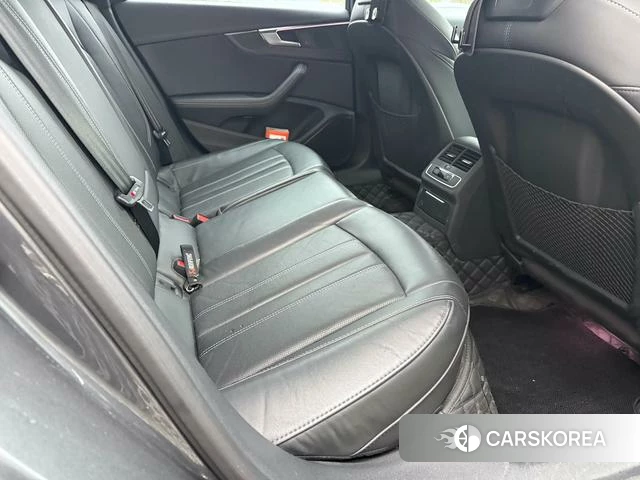 Audi A4L 2022 Другой из Китая