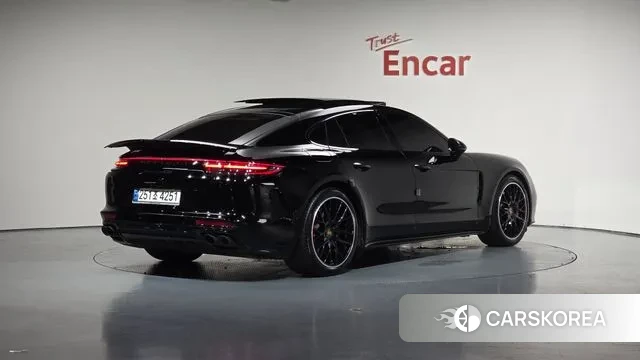 Porsche Panamera (971) 2020 Черный из Кореи