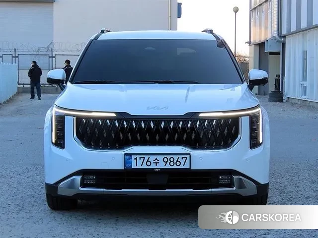 Kia The New Carnival 4th Generation 2024 Белый из Кореи