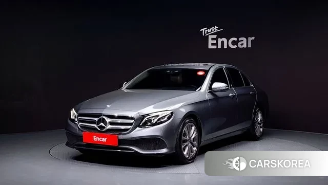 Mercedes-Benz E-Class W213 2019 Серый из Кореи