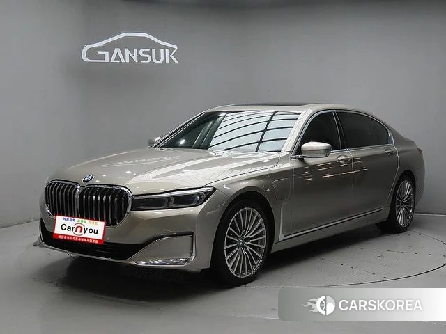 BMW 7 Series (G11) 2021 Песочный из Кореи