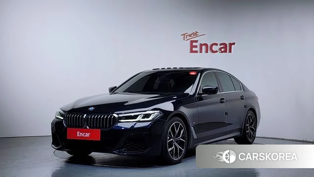 BMW 5 Series (G30) 2021 Черный из Кореи