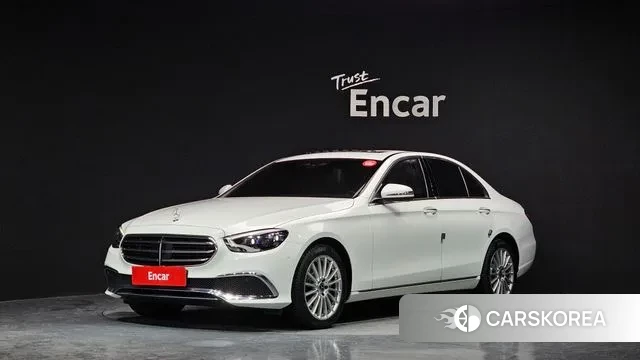 Mercedes-Benz E-Class W213 2020 Белый из Кореи
