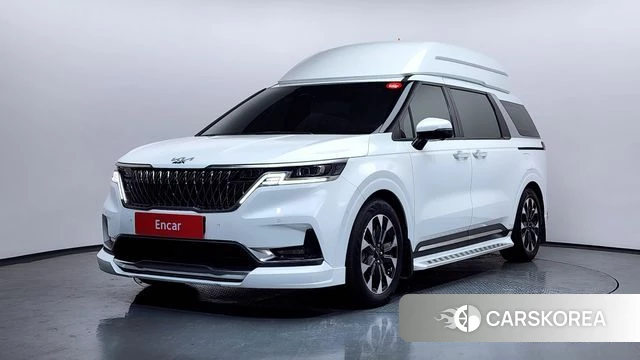 Kia Carnival 4th generation 2023 Белый из Кореи