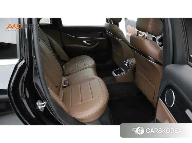 Mercedes-Benz E-class id 4240003 из Китая