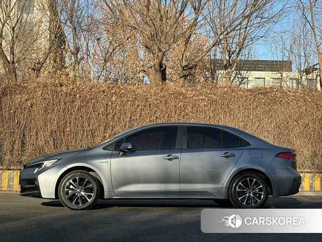 Toyota Lei Ling 2023 Серебристо-серый из Китая