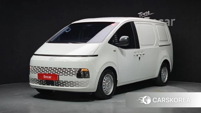Hyundai Staria 2024 Белый из Кореи