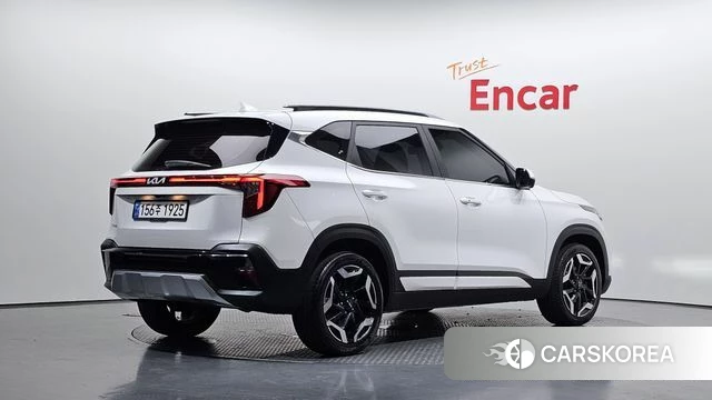 Kia The New Seltos 2023 Белый из Кореи