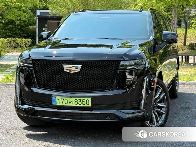 Cadillac Escalade 5th Generation 2024 Черный из Кореи