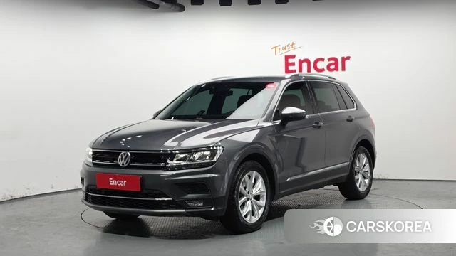 Volkswagen Tiguan second Generation 2020 Серый из Кореи