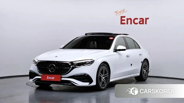 Mercedes-Benz E-Class W214 2024 Белый из Кореи