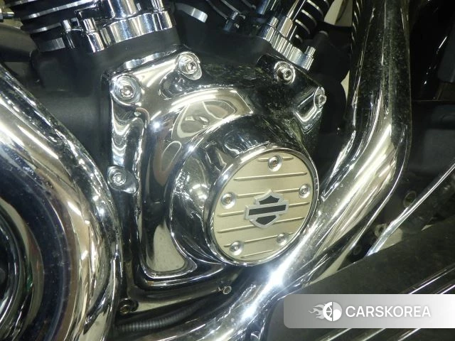 Engine photo